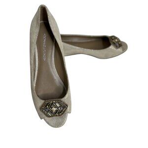 Donald J Pliner Gold Peep Toe Flats With Embellished Front Womens Size 7.5